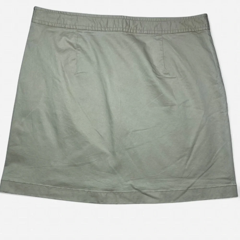 Vineyard Vines Tan Khaki Skirt 8 Cotton Blend Preppy Coastal Chic